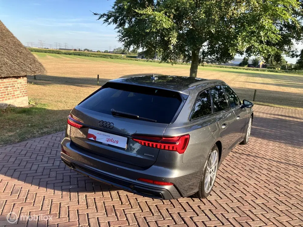 Audi A6 55 TFSI-e Competition Quattro HD-Matrix B& uit 2023, foto 9