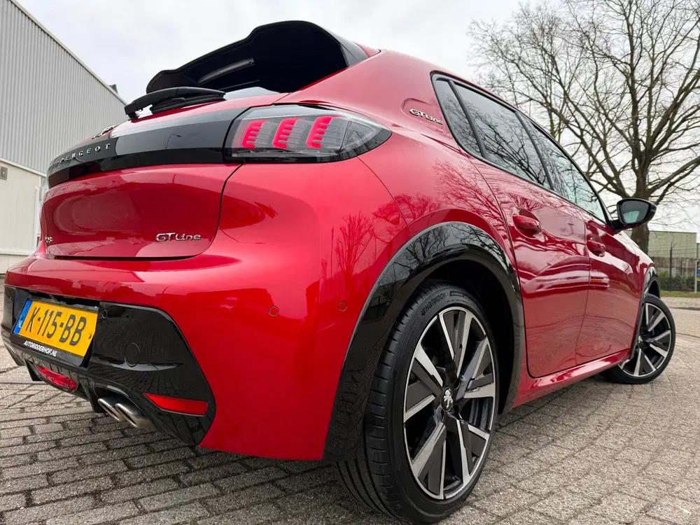 Peugeot 208 1.2 PureTech GT-Line AUTOMAAT PANO CARPLAY uit 2020, foto 6