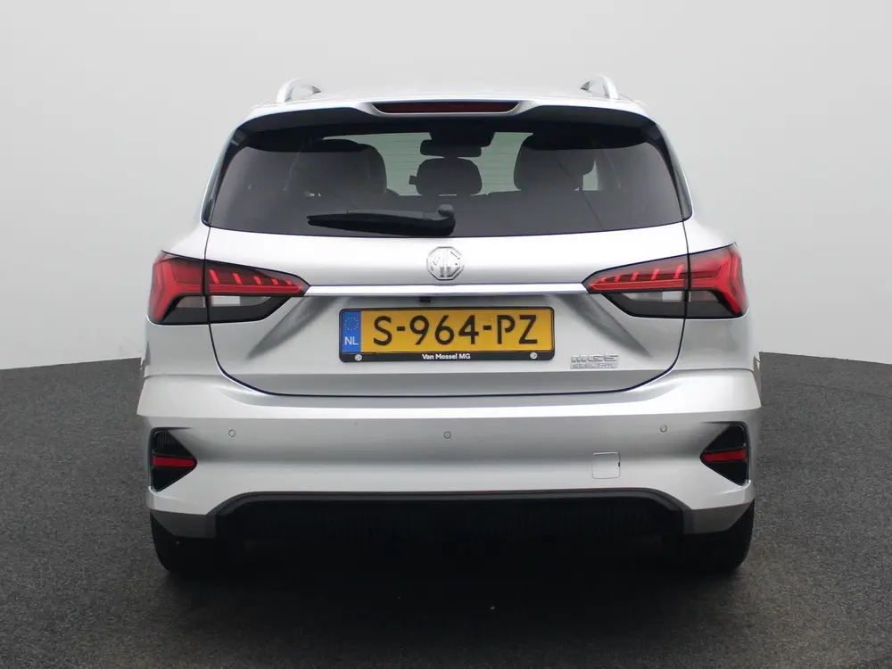 MG MG5 Long Range Luxury 61 kWh uit 2023, foto 6