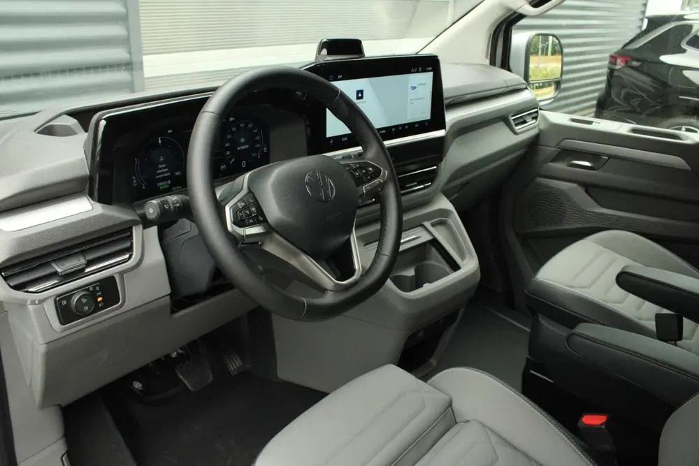 Volkswagen Transporter 2.5 eHybrid 233pk AUT L2H1 30 Bulli uit 2026, foto 5