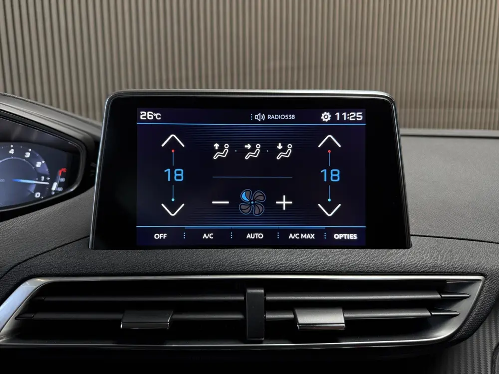Peugeot 3008 1.2 PureTech Allure | Carplay | Camera | Nieuwe uit 2019, foto 11