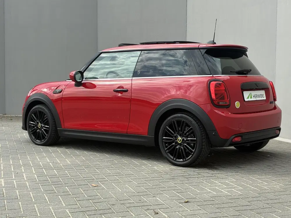 Mini Electric MINI Yours 33 kWh uit 2023, foto 15