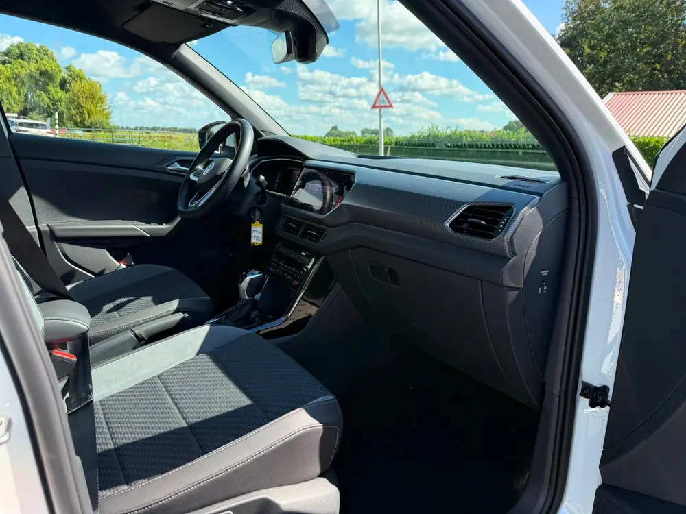 Volkswagen T-Cross 1.0 TSI R-Line Business/ Apple Carplay/RI uit 2023, foto 9