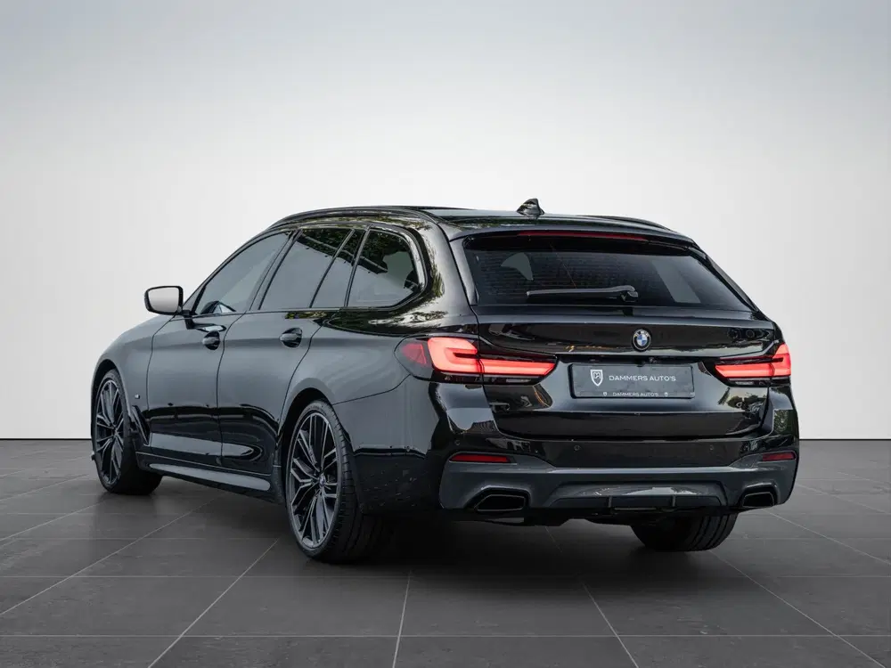 BMW 5-serie 5 Serie Touring 530d High Exe. M-pakket Pa uit 2021, foto 2