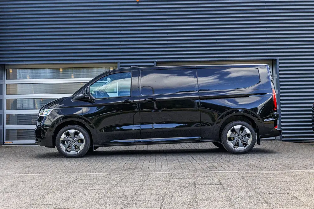 Volkswagen Transporter 2.5 eHybrid 233pk AUT L2H1 32 Bulli uit 2026, foto 13