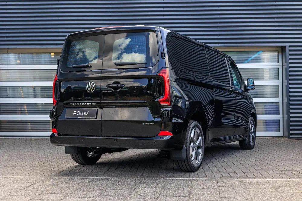 Volkswagen Transporter 2.5 eHybrid 233pk AUT L2H1 32 Bulli uit 2026, foto 2