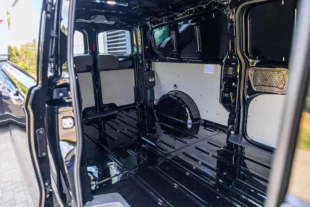 Volkswagen Transporter 2.5 eHybrid 233pk AUT L2H1 32 Bulli uit 2026, foto 6