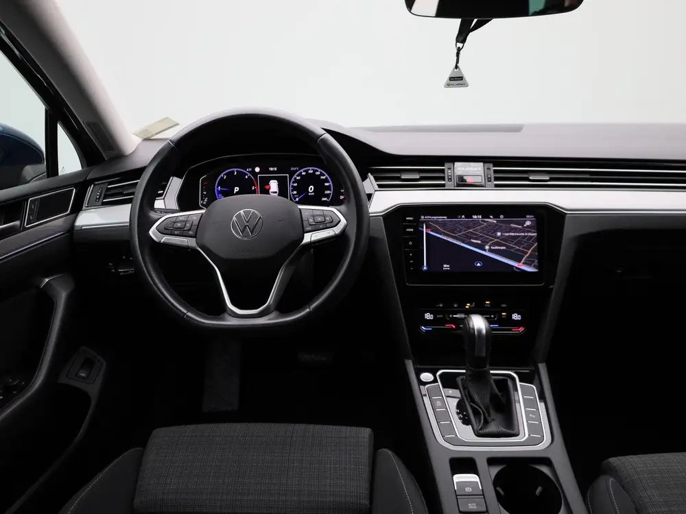 Volkswagen Passat Variant 2.0 TDI 90kW DSG Style Business AU uit 2022, foto 7
