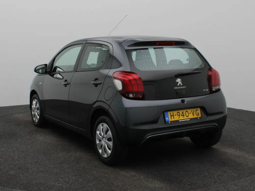 Peugeot 108 1.0 e-VTi Active uit 2020, foto 2