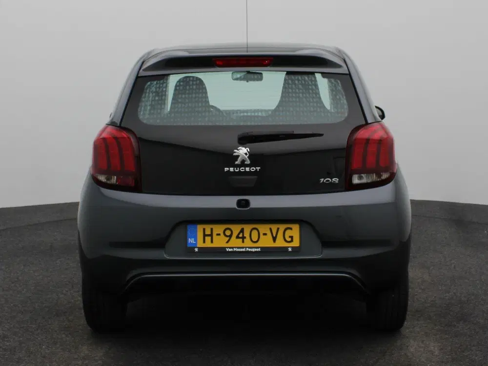 Peugeot 108 1.0 e-VTi Active uit 2020, foto 5