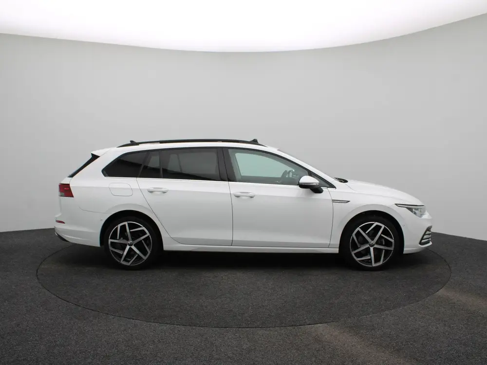 Volkswagen Golf Variant 1.5 eTSI R-Line Business AUTOMAAT | uit 2023, foto 6