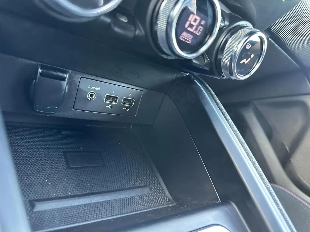 Renault Clio 1.0 TCe R.S. Line uit 2019, foto 9