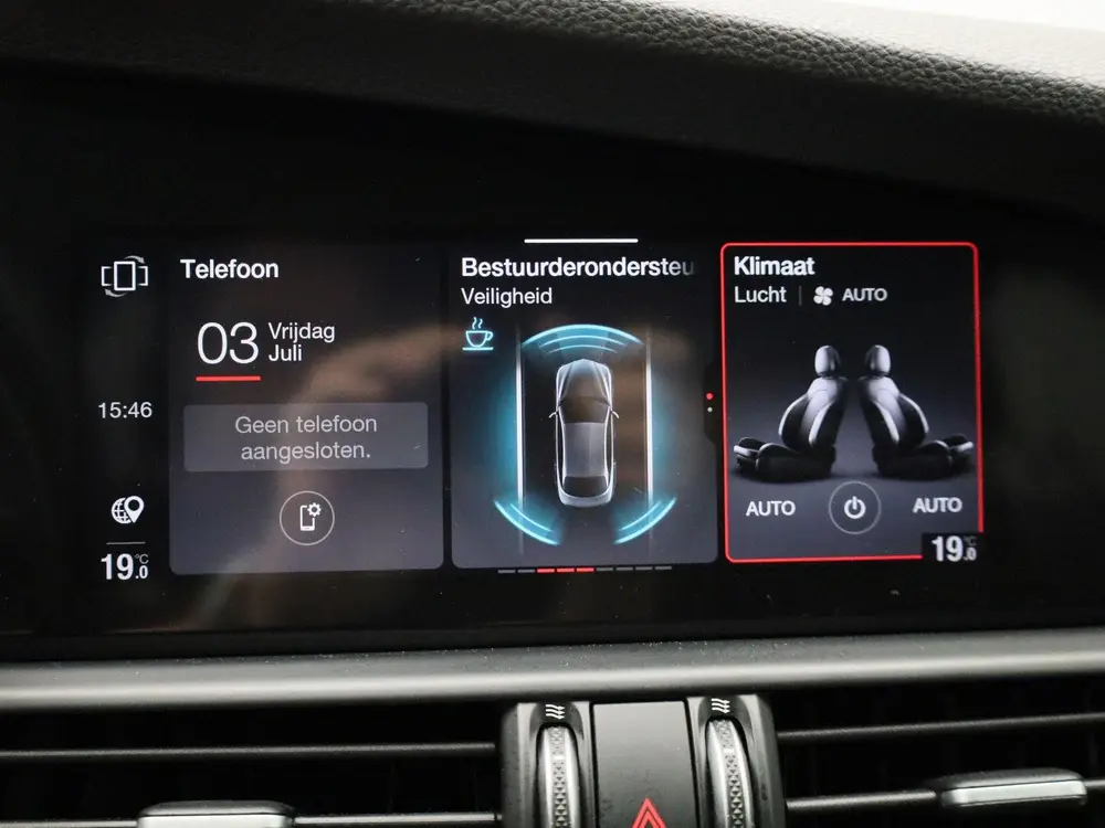 Alfa Romeo Giulia 2.0T Sprint | Automaat | Apple Carplay/And uit 2023, foto 18