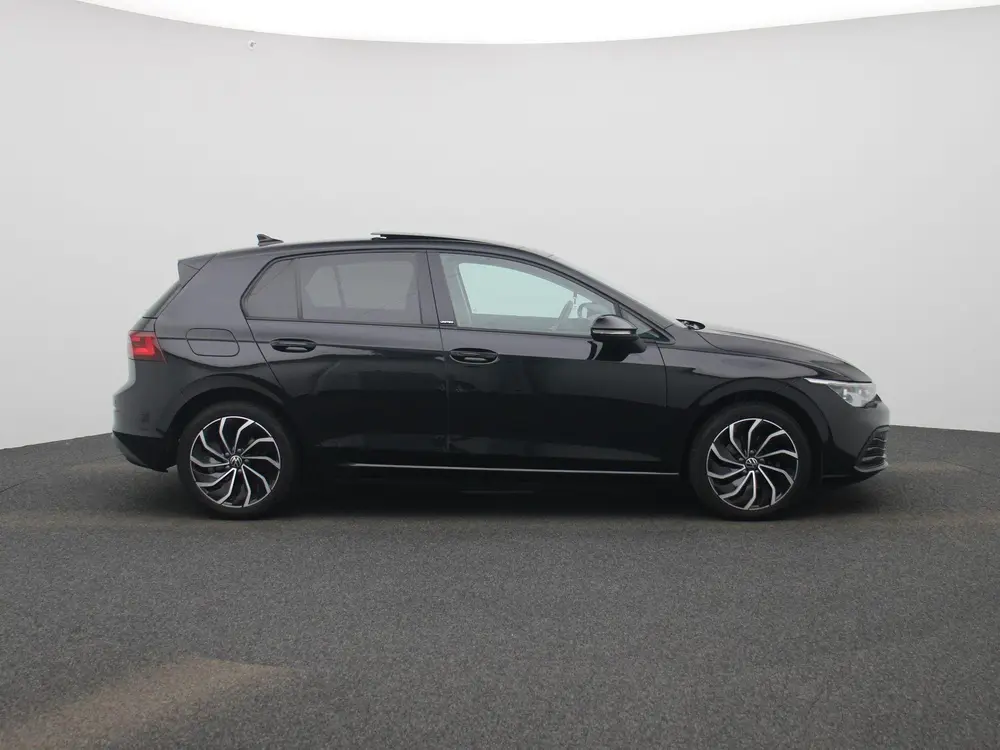 Volkswagen Golf 1.5 eTSI R-Line ADAPTIVE CRUISECONTROL | NAV uit 2021, foto 6