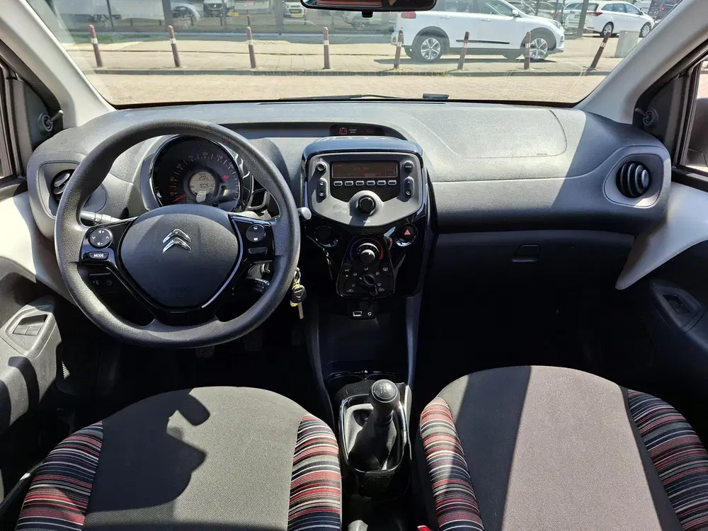 Citroën C1 Citroen C1 1.0 VTi Feel uit 2021, foto 8