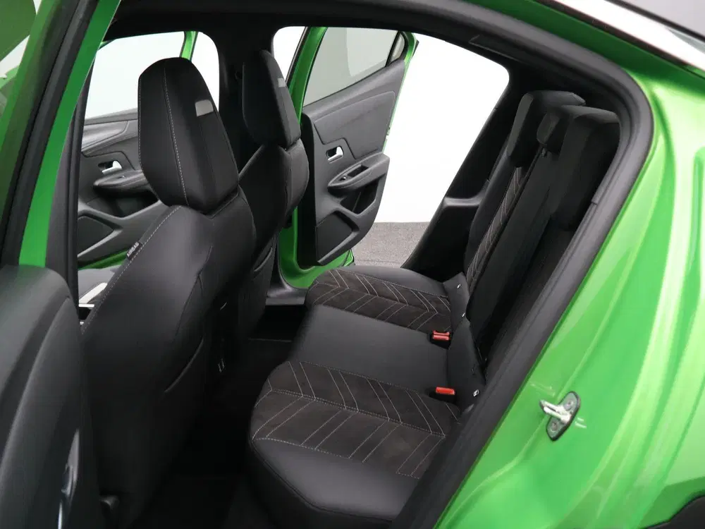 Opel Mokka BEV 50kWh e-Ultimate uit 2023, foto 12