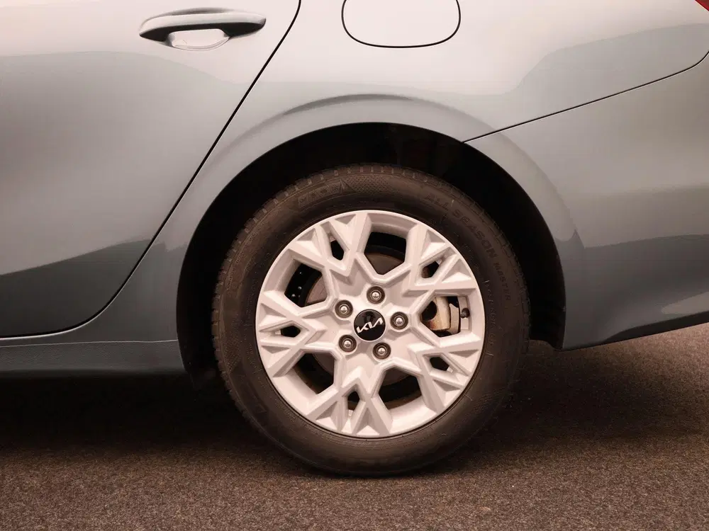 Kia Ceed Pulse 1.0 T-GDi 120 ISG CAMERA uit 2023, foto 13