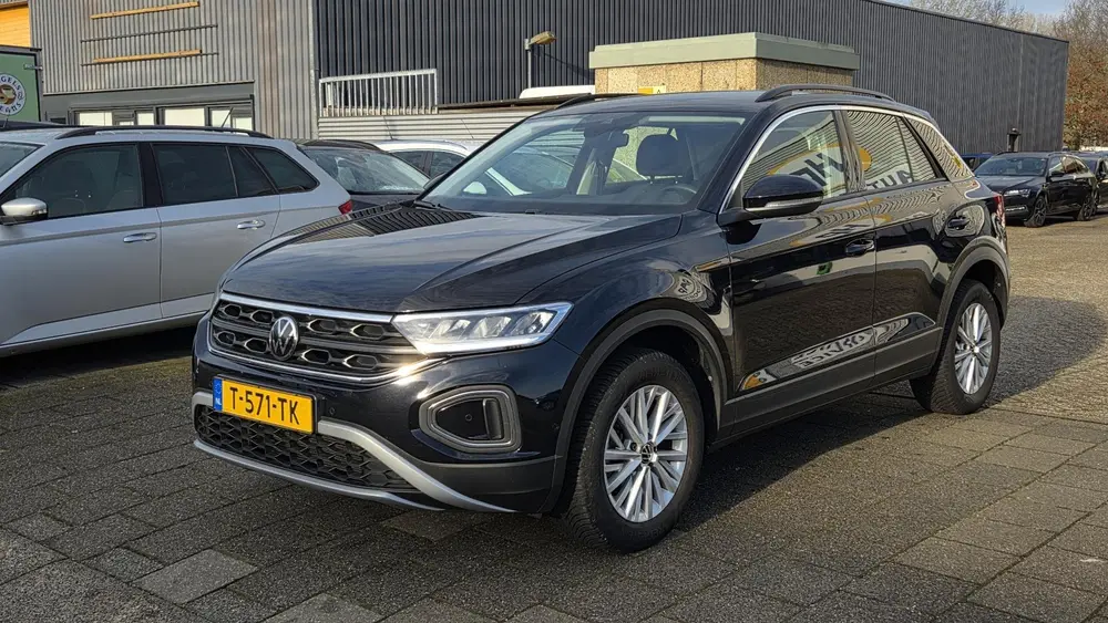 Volkswagen T-Roc 1.0 TSI Life uit 2023, foto 5