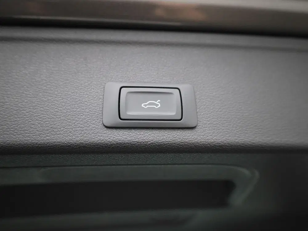 Audi A4 2.0 30 TDI S tronic Attraction AUTOMAAT uit 2022, foto 12