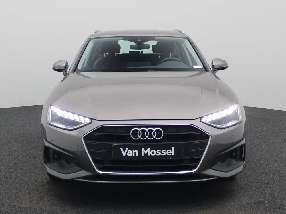 Audi A4 2.0 30 TDI S tronic Attraction AUTOMAAT uit 2022, foto 3