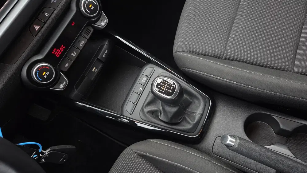 Kia Rio 1.0 T-GDi MHEV DynamicLine uit 2024, foto 12