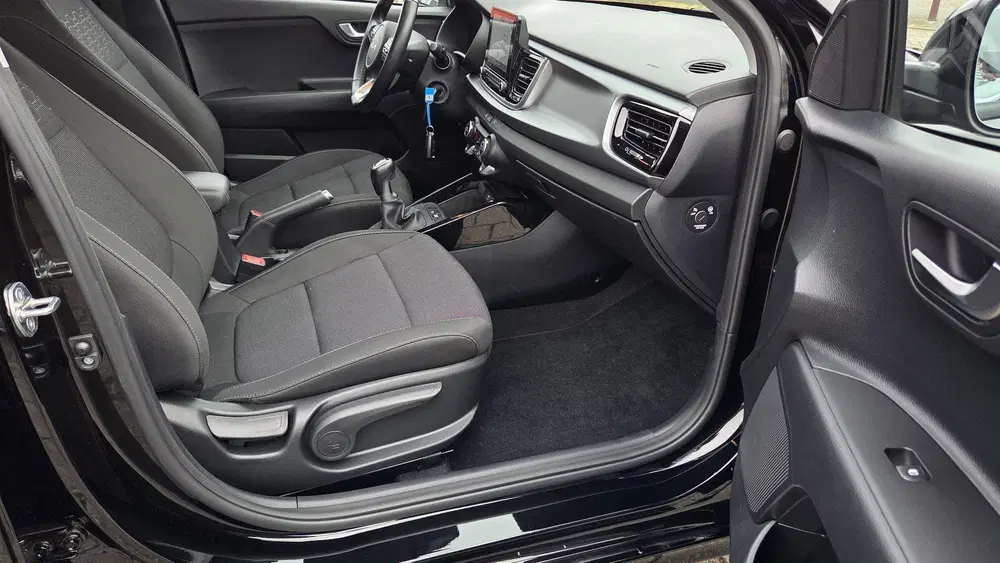 Kia Rio 1.0 T-GDi MHEV DynamicLine uit 2024, foto 9