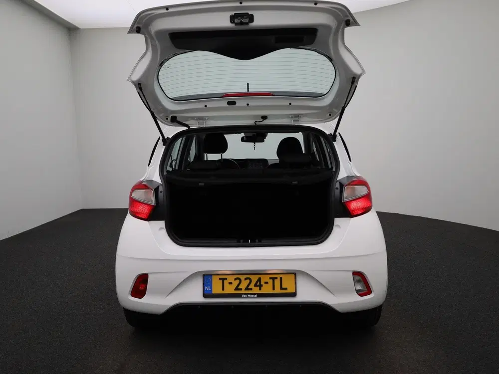 Hyundai i10 1.0 Comfort uit 2023, foto 11