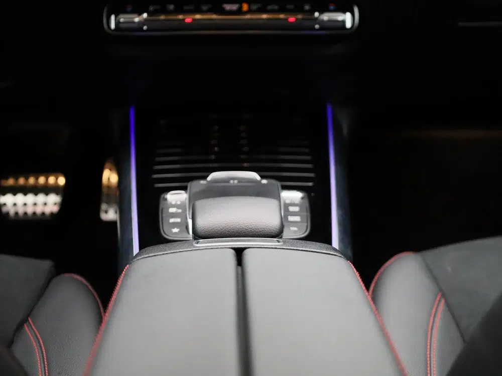 Mercedes-Benz EQA EQA 250 AMG Line uit 2023, foto 10
