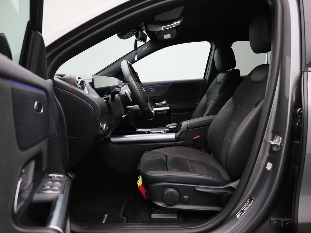 Mercedes-Benz EQA EQA 250 AMG Line uit 2023, foto 11