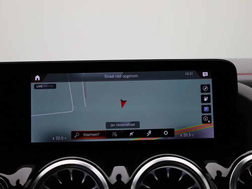 Mercedes-Benz EQA EQA 250 AMG Line uit 2023, foto 17