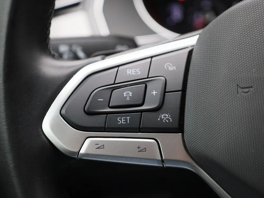 Volkswagen Passat Variant 2.0 TDI Elegance Business R AUTOMA uit 2023, foto 20