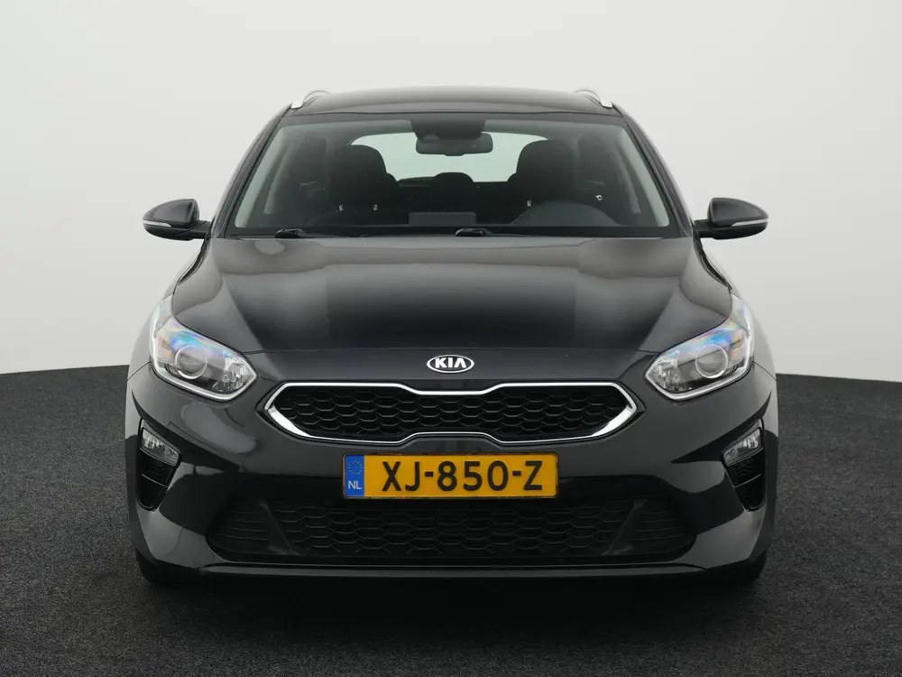 Kia Ceed 1.4 T-GDi DynamicLine | NAVIGATIE | TRE uit 2019, foto 3