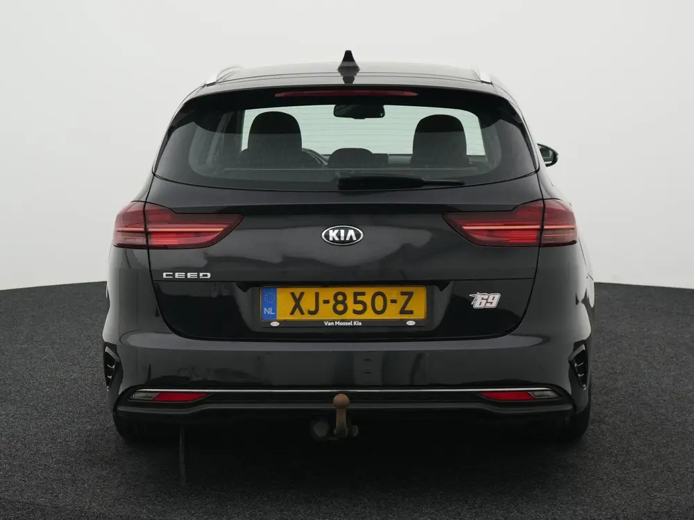 Kia Ceed 1.4 T-GDi DynamicLine | NAVIGATIE | TRE uit 2019, foto 5