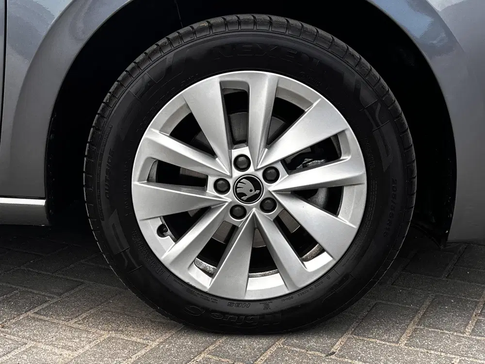 Skoda Scala 1.0 TSI Selection uit 2025, foto 15