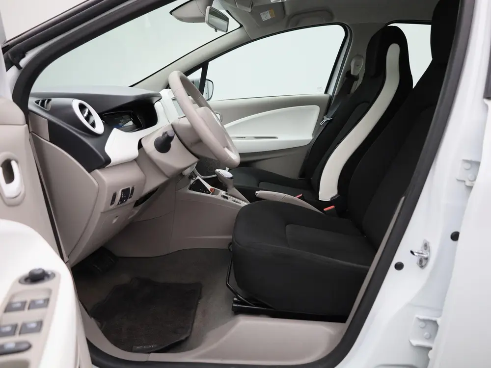 Renault ZOE R90 Life 41 kWh | KOOPACCU | NAVIGATIE | PARKEER uit 2019, foto 11