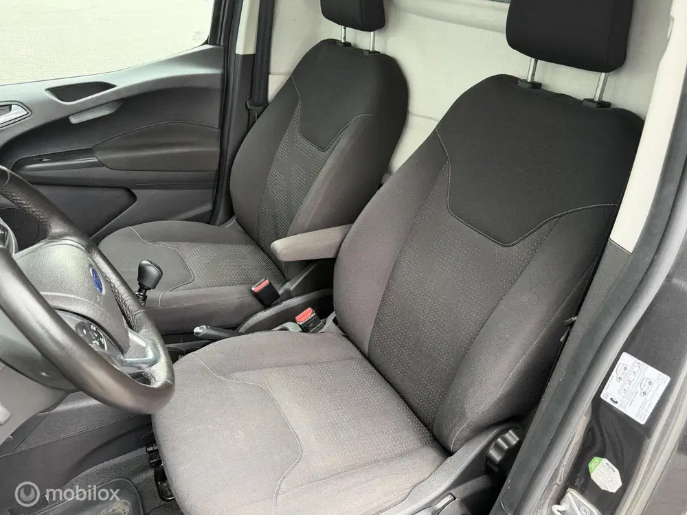Ford Transit Courier 2020 1.0 Benzine Marge Airco uit 2020, foto 16