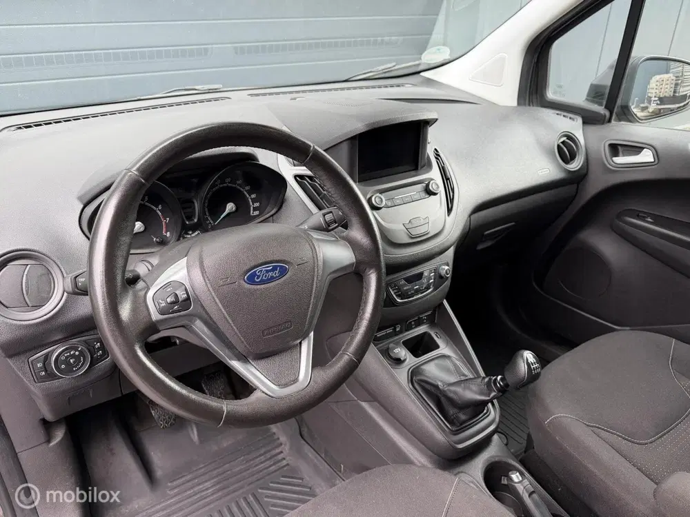 Ford Transit Courier 2020 1.0 Benzine Marge Airco uit 2020, foto 5