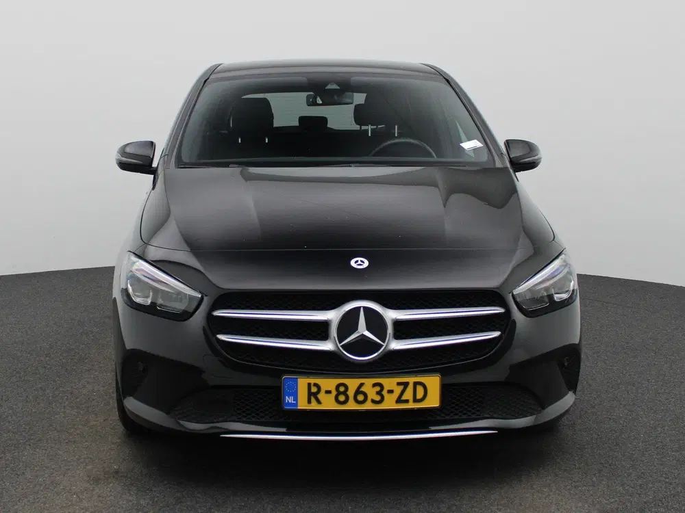 Mercedes-Benz B-Klasse 180 Business Line AUTOMAAT uit 2023, foto 3