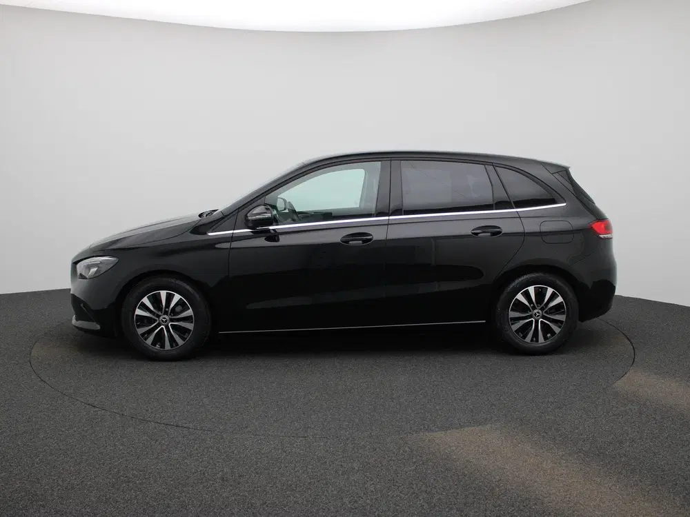Mercedes-Benz B-Klasse 180 Business Line AUTOMAAT uit 2023, foto 4
