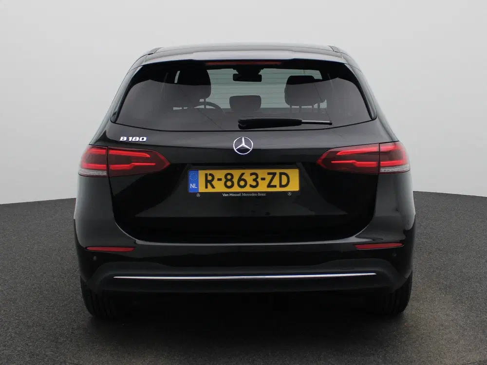 Mercedes-Benz B-Klasse 180 Business Line AUTOMAAT uit 2023, foto 5