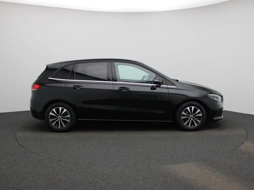 Mercedes-Benz B-Klasse 180 Business Line AUTOMAAT uit 2023, foto 6