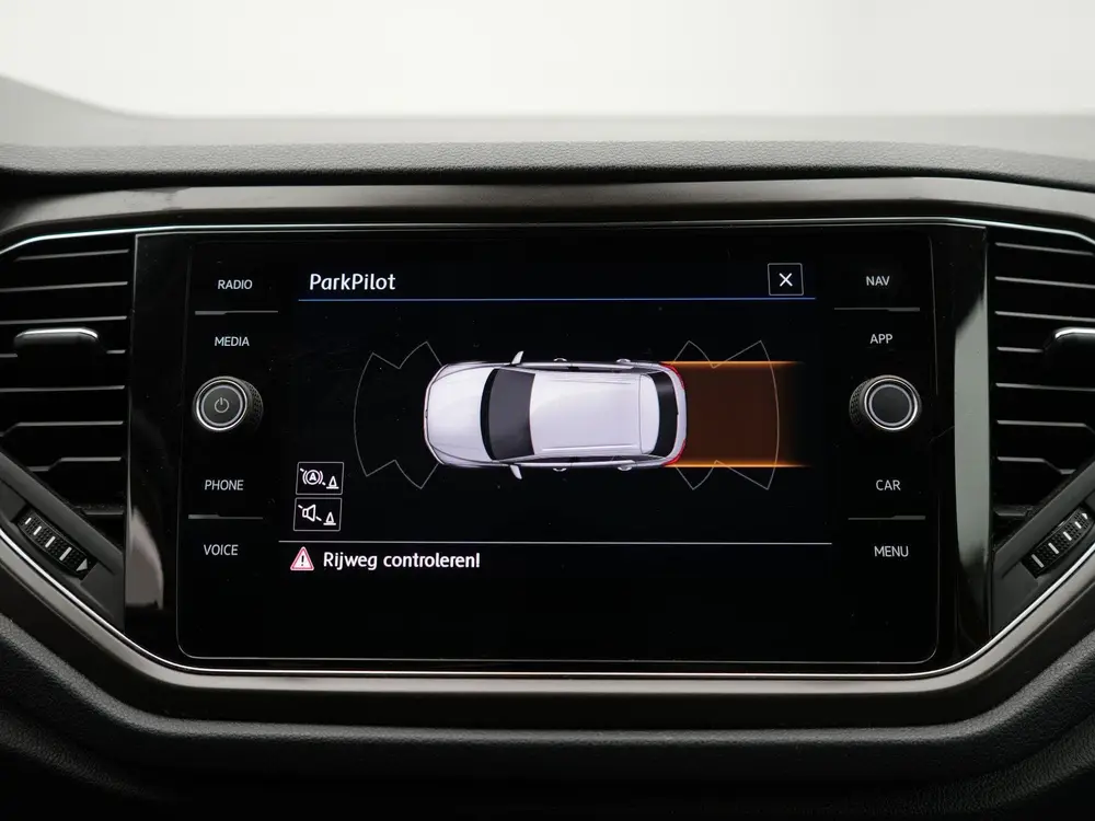 Volkswagen T-Roc 1.5 TSI Sport Business R AUTOMAAT | PANORAM uit 2019, foto 12
