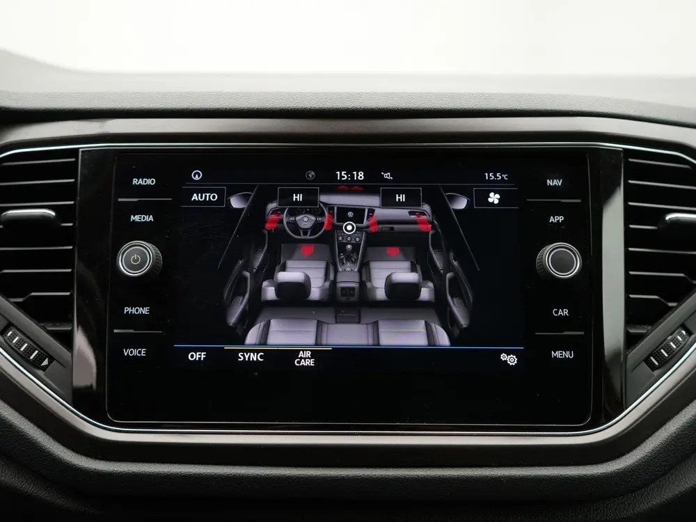 Volkswagen T-Roc 1.5 TSI Sport Business R AUTOMAAT | PANORAM uit 2019, foto 19