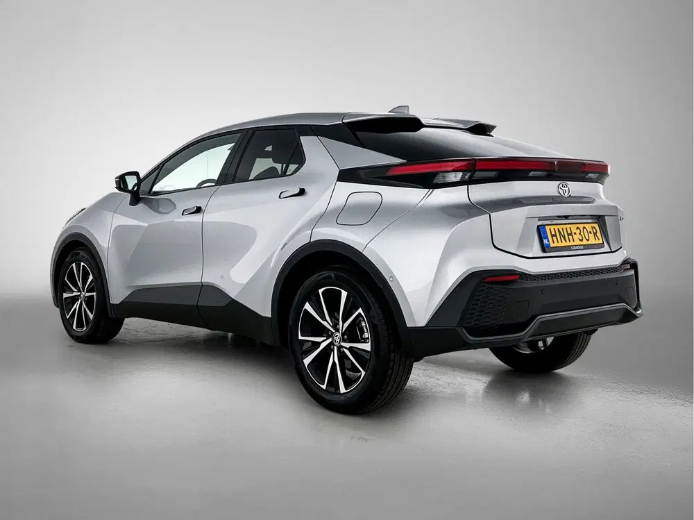 Toyota C-Hr 1.8 Hybrid 140 First Edition uit 2025, foto 14