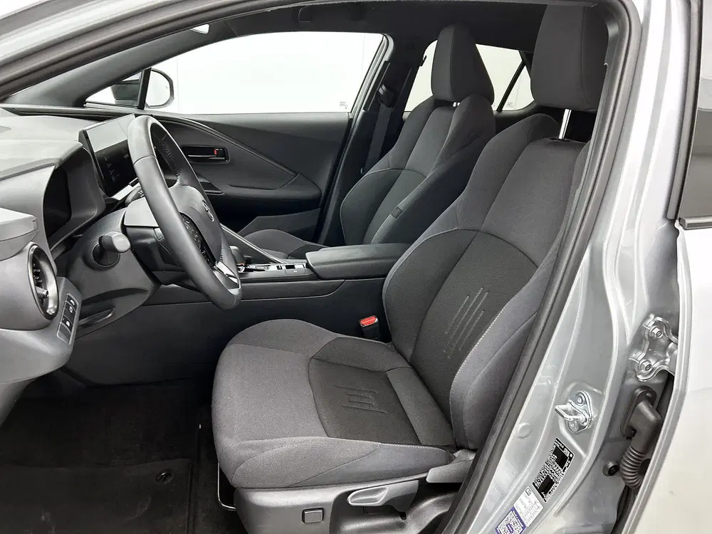 Toyota C-Hr 1.8 Hybrid 140 First Edition uit 2025, foto 16
