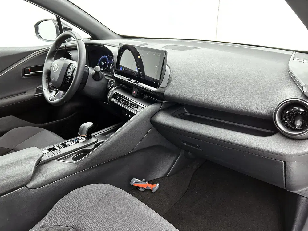 Toyota C-Hr 1.8 Hybrid 140 First Edition uit 2025, foto 6