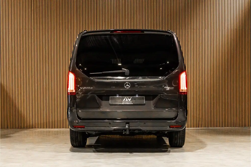 Mercedes-Benz V-Klasse 300d DC uit 2024, foto 7