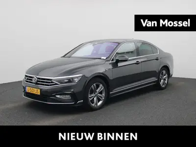 Volkswagen Passat 1.5 TSI R-Line Business + AUTOMAAT | NAVIG uit 2021
