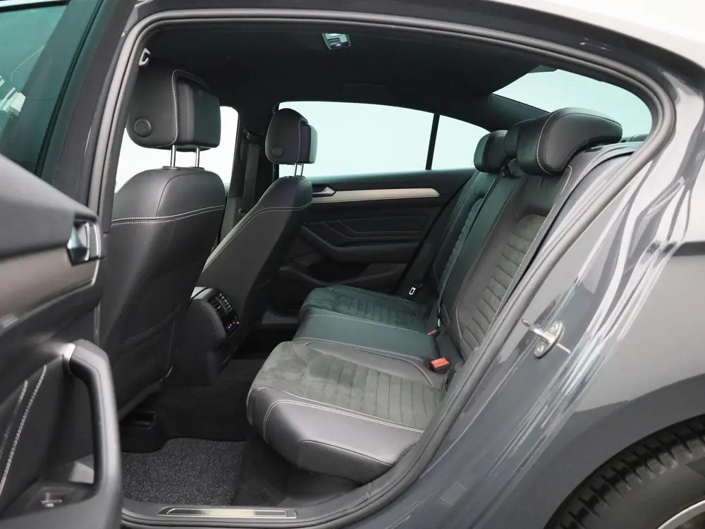 Volkswagen Passat 1.5 TSI R-Line Business + AUTOMAAT | NAVIG uit 2021, foto 12