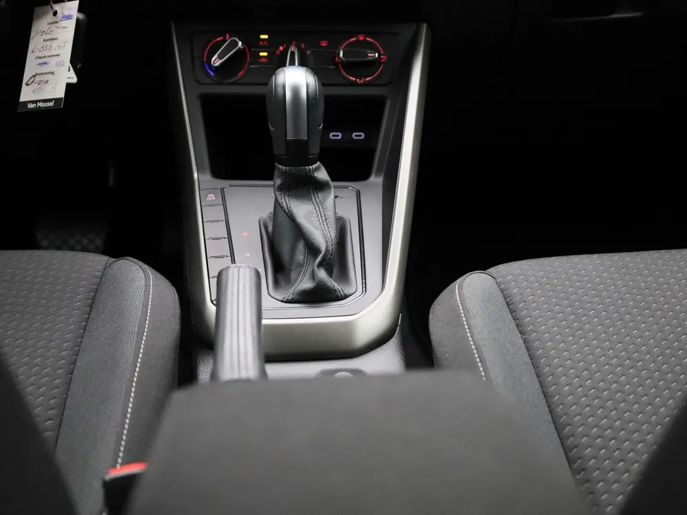 Volkswagen Polo 1.0 TSI R-Line Edition AUTOMAAT | CAMERA | N uit 2021, foto 10